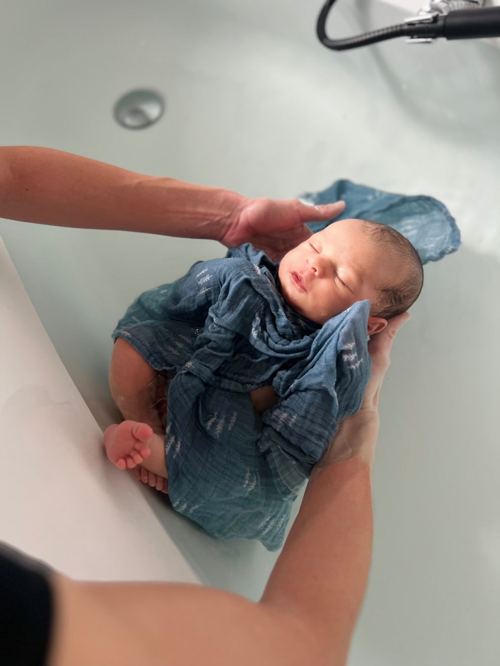 amélioration de l'allaitement après thérapeutique bain bébé